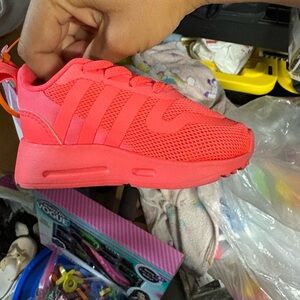 adidas Neon Pink Sports Shoe